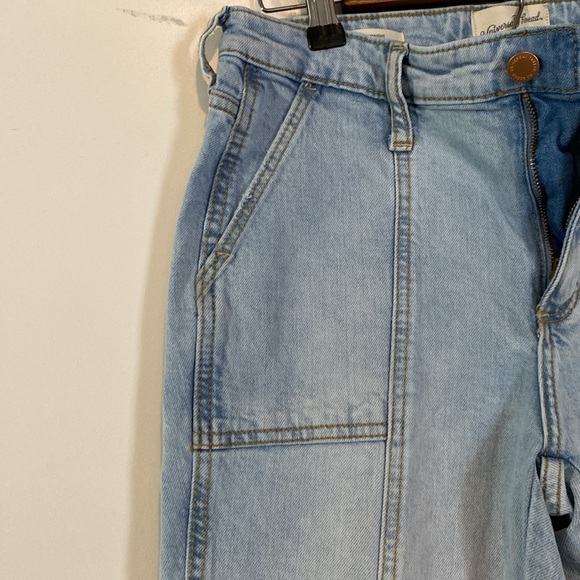 High Rise Jeans - Picture 3 of 3